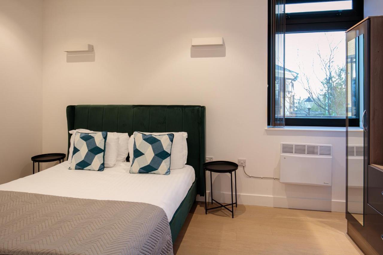 Appartement Charles Hope London Brentford Extérieur photo