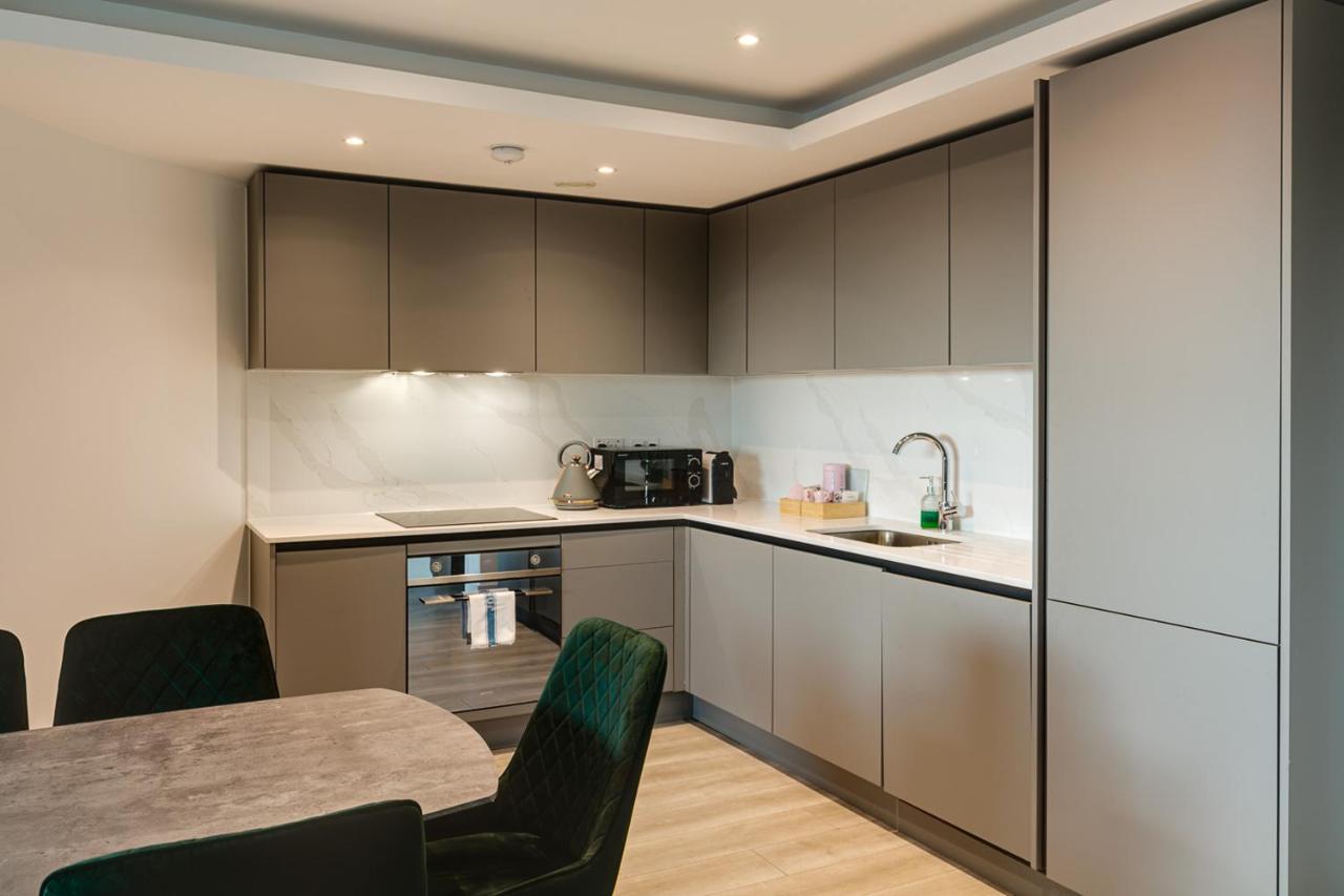 Appartement Charles Hope London Brentford Extérieur photo