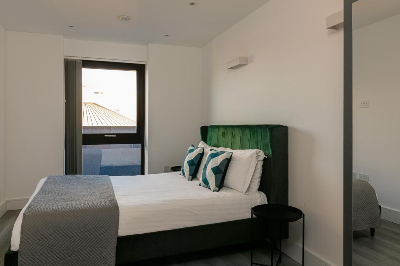 Appartement Charles Hope London Brentford Extérieur photo