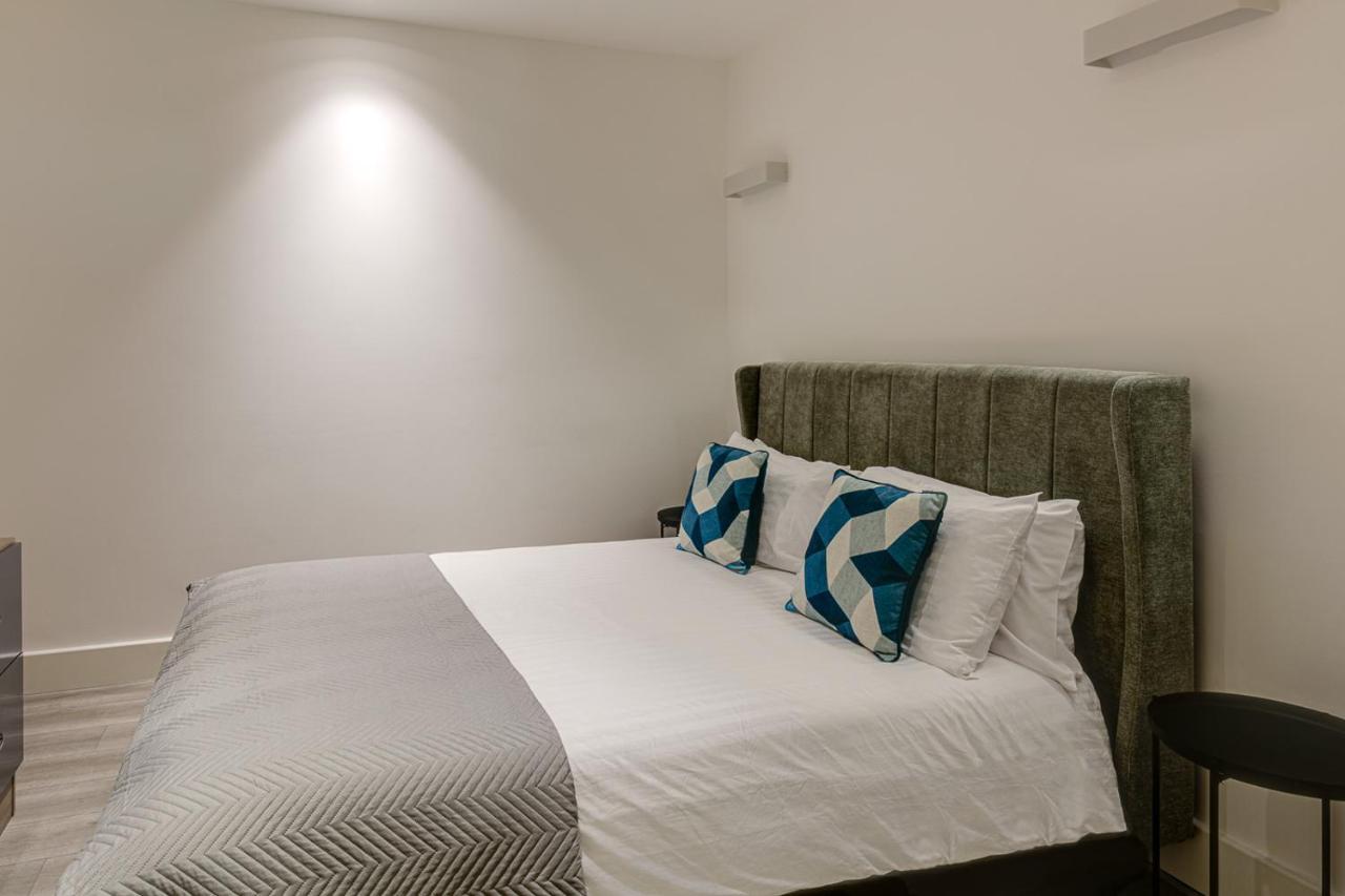 Appartement Charles Hope London Brentford Extérieur photo